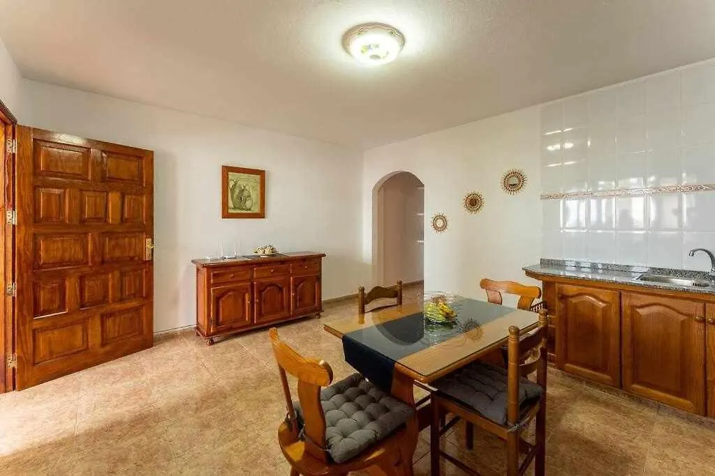 Marea Alta La Santa Apartment
