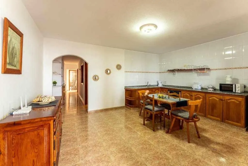 Marea Alta La Santa Apartment